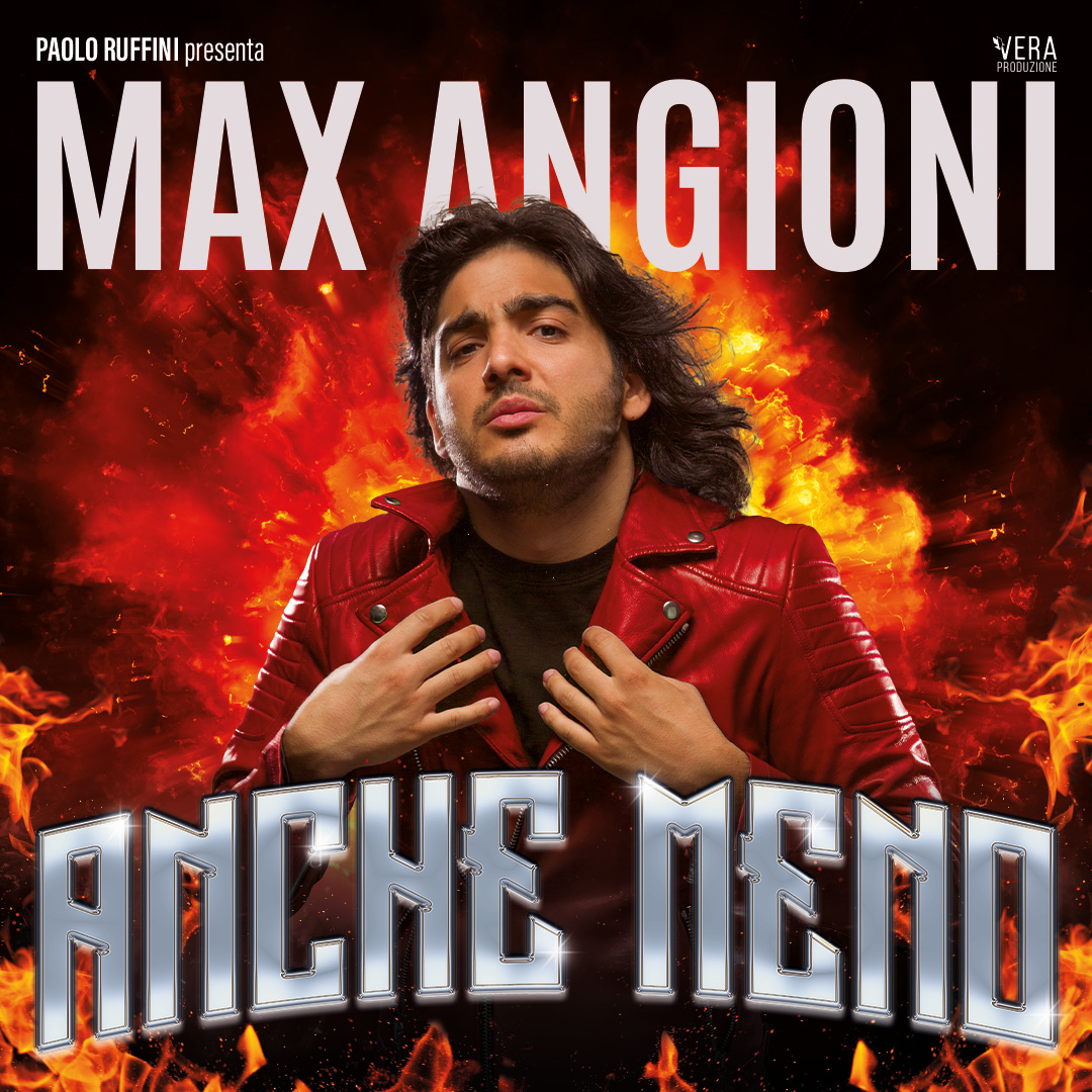 Il comico Max Angioni all’Arena Alpe Adria di Lignano Sabbiadoro. venerdì 9 agosto