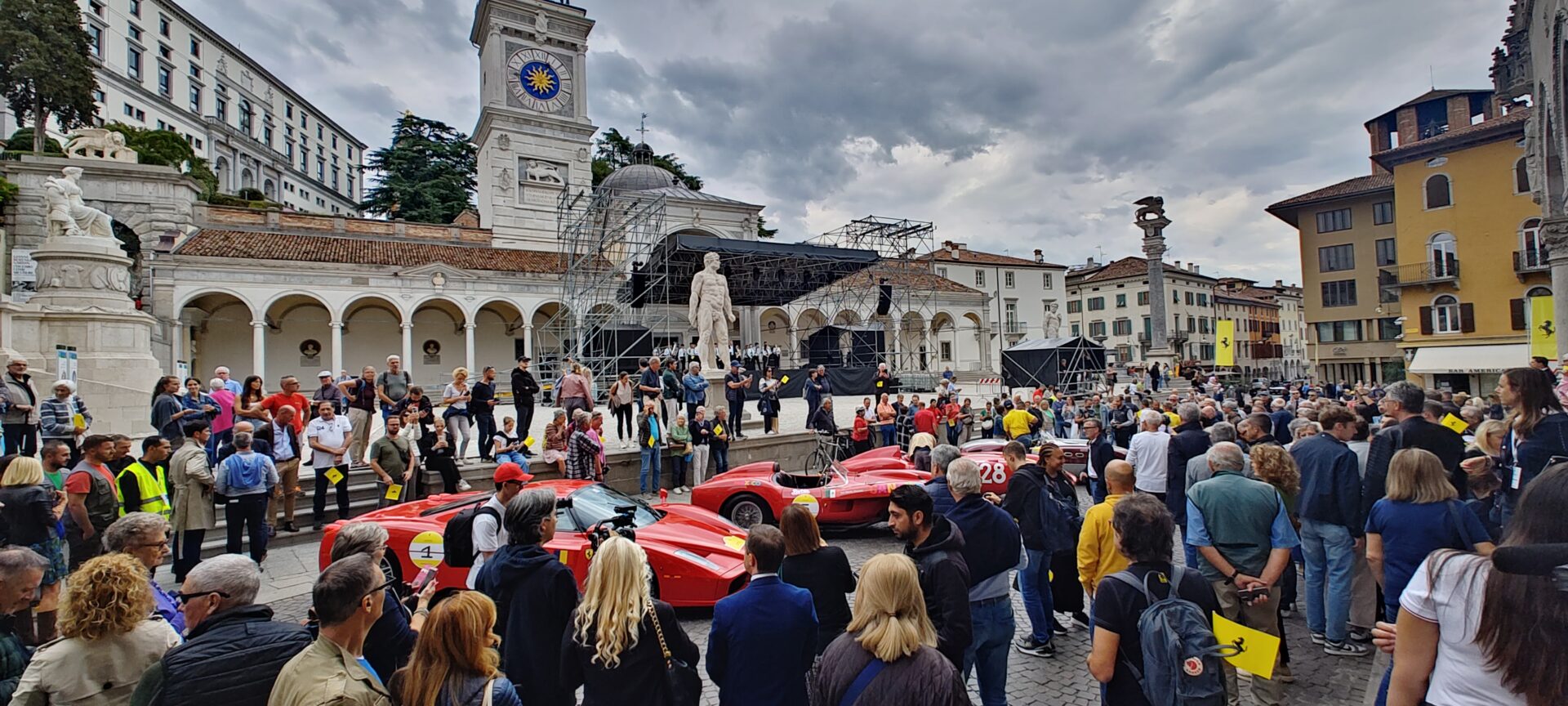 A Udine la Cavalcade Classiche con le Ferrari più belle